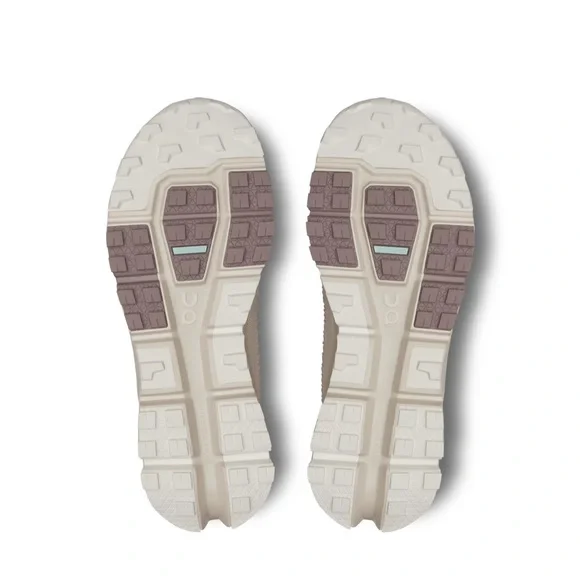 New in Box! On Cloudaway 2 women’s sand/ ice - Picture 6 of 6